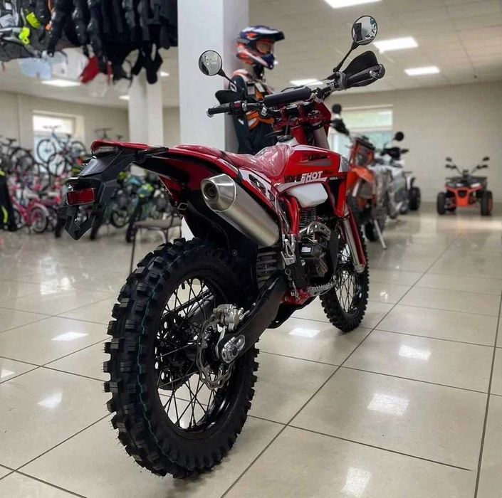 Мотоцикл Regulmoto Holeshot Red Edition