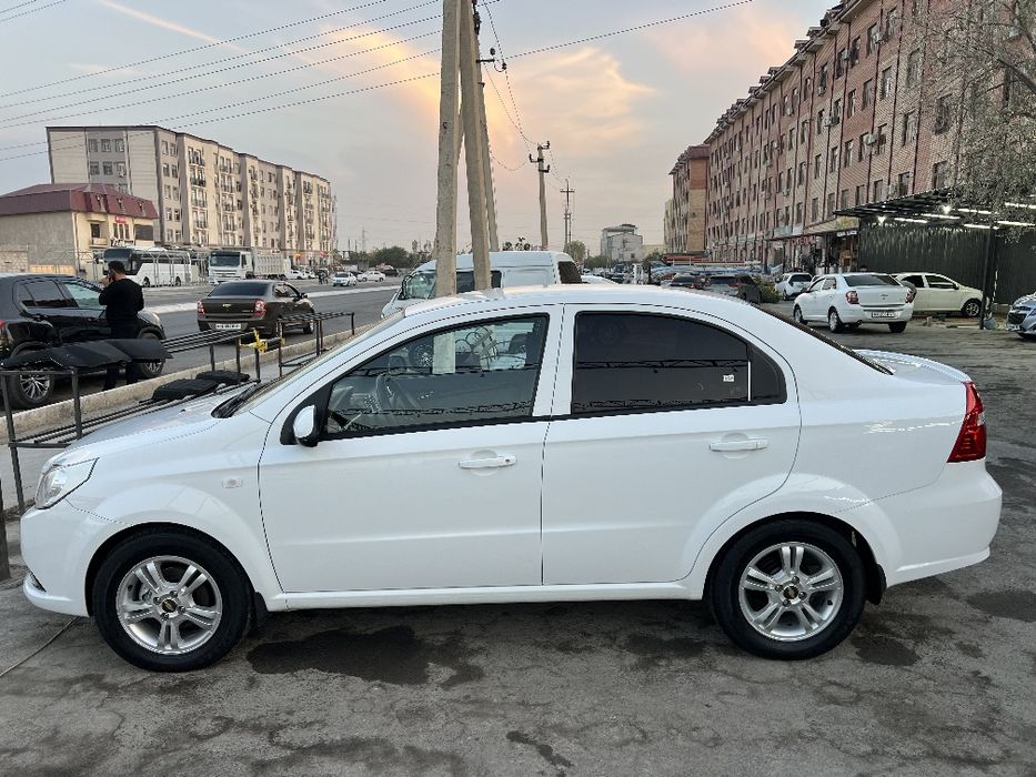 Нексия 3 автомат