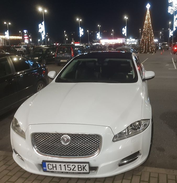 Jaguars  XJ , бял !