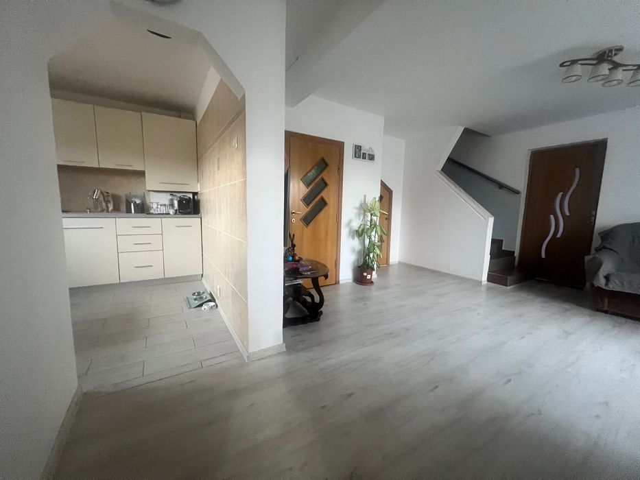 Vand Vila + Teren 1.300 mp in Ploiesti