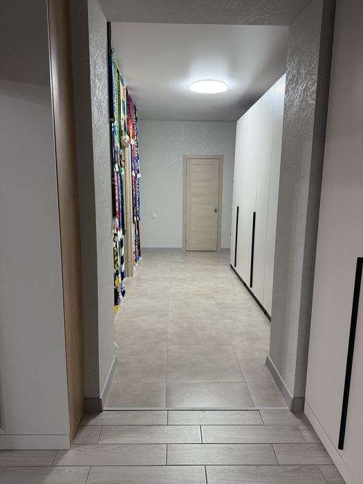 Продам 3 комнатную квартиру