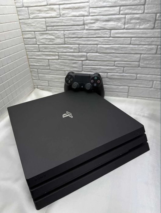 Playstation 4 pro сатылады
