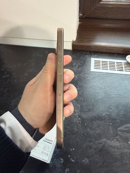 Iphone 16 pro max 256 desert titanium impecabil, garantie