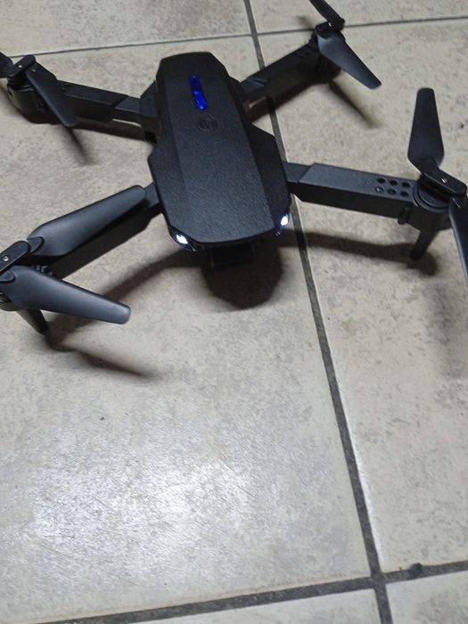 Новый дрон с хорошим качеством