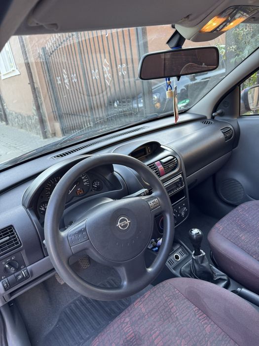 Opel corsa c , 2001