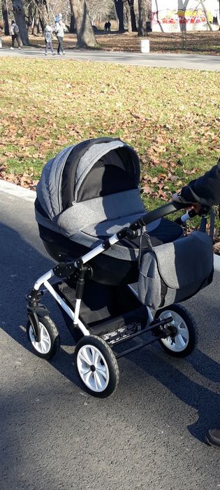 Продавам количка Gusio Florenz 2 в 1
Отлично състояние, без забележки,