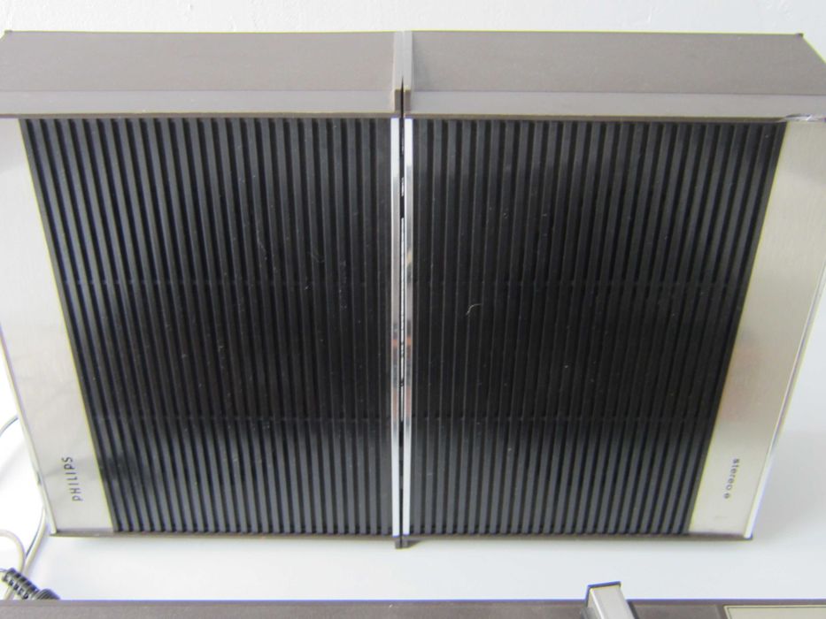 Грамофон -- Philips