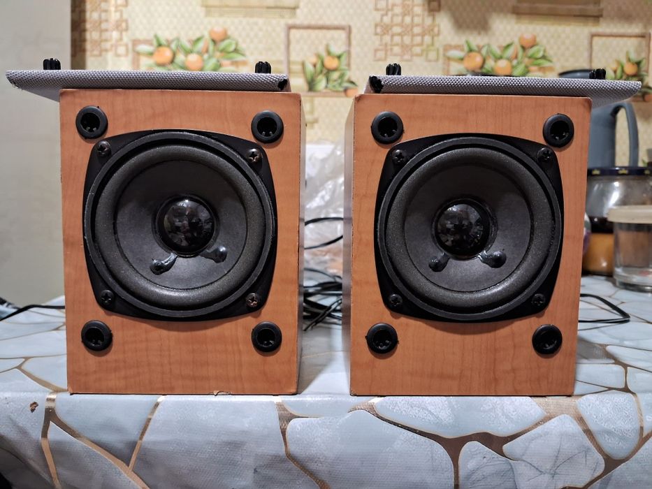 Сателлиты Genius