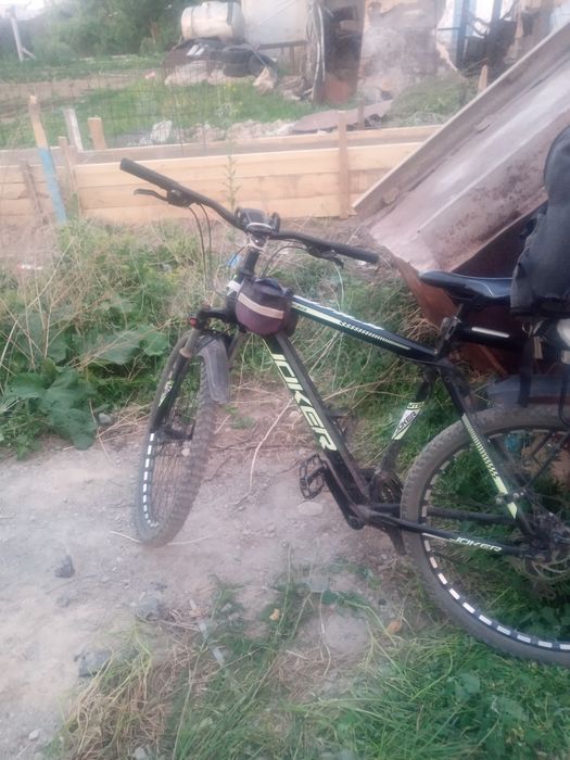 Продаётся велосипед в хорошем состоянии.  Все работает. Велосипед саты