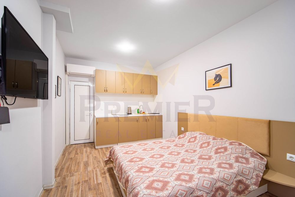 Продава се Четиристаен апартамент в Варна, Център - 125 кв.м за 2352 €/кв.м - Снимка #10