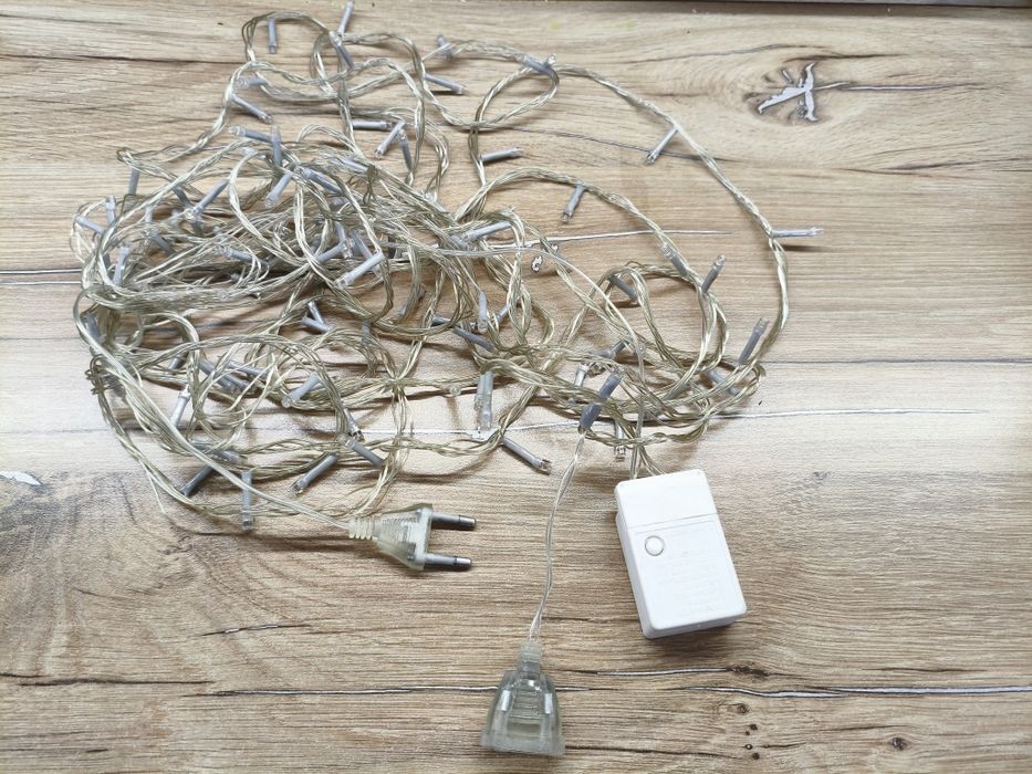 Гирлянды с теплым светом