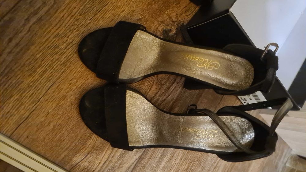 дамски сандали на ток