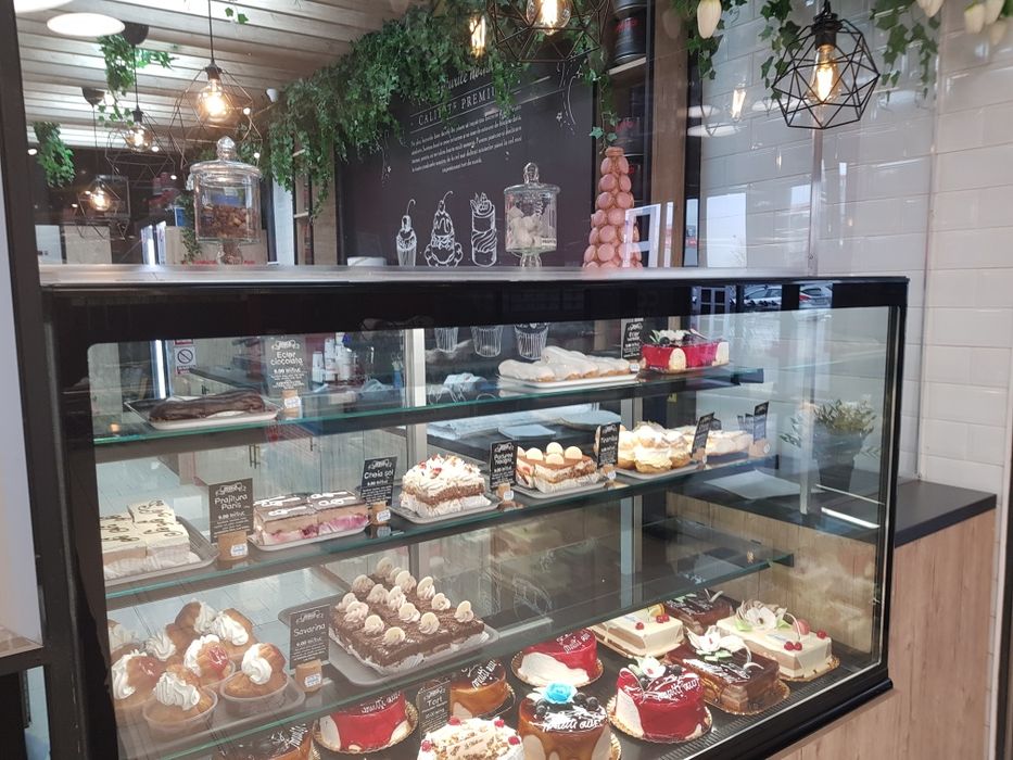 VITRINA Frigorifica Prajituri profesionale