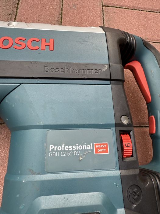 Ciocan rotopercutor Bosch Professional GBH 12-52 DV
