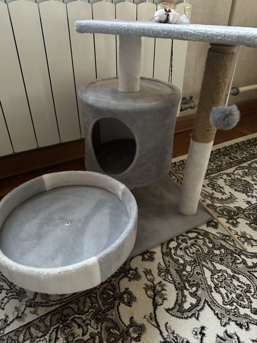 Продам когтеточку домик