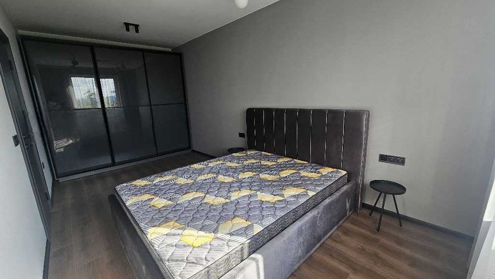 Дава се под наем Тристаен апартамент в София, Студентски град - 105 кв.м за 1000 € - Снимка #4