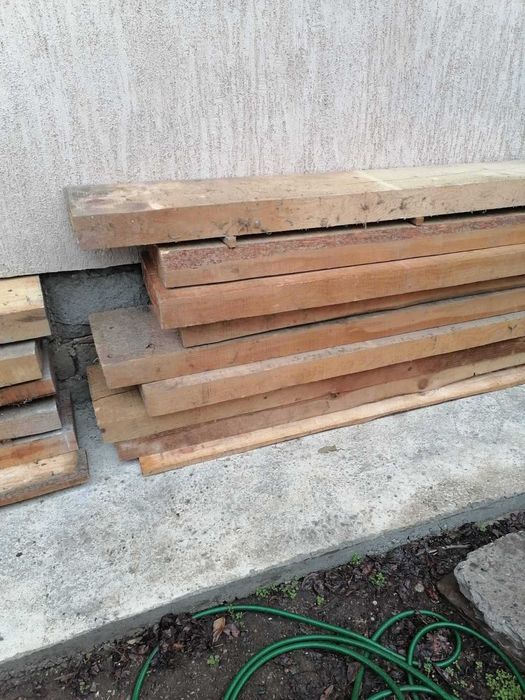 Сух чамов материал на талпи