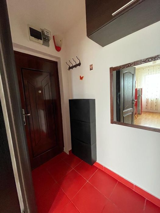 Proprietar închiriez garsonieră in sector 3 langa metrou 1 decembrie