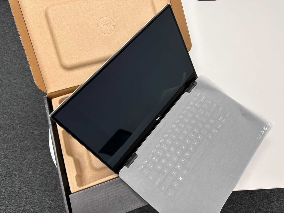 DELL XPS 15.6 | i7-8750H | NVIDIA GTX 32GB RAM | 1 TB SSD | IPS 3840x2160 (4К UHD) TouchScreen InfinityEdge Display