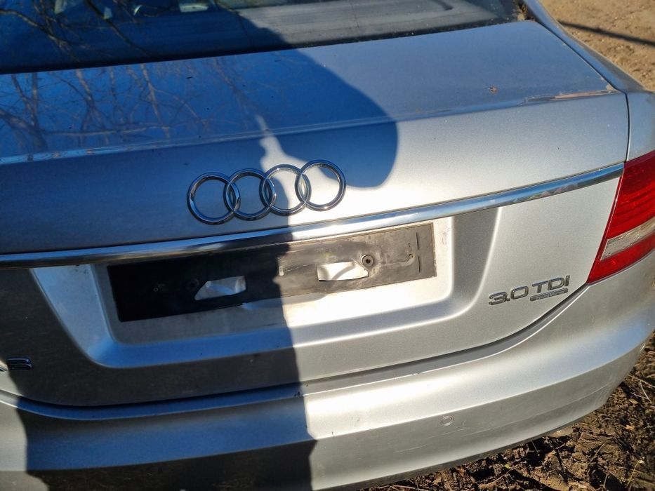 Заден капак за Ауди А6 Ц6 4Ф седан 2005  г