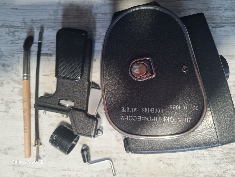 Продавам Стара руска камера