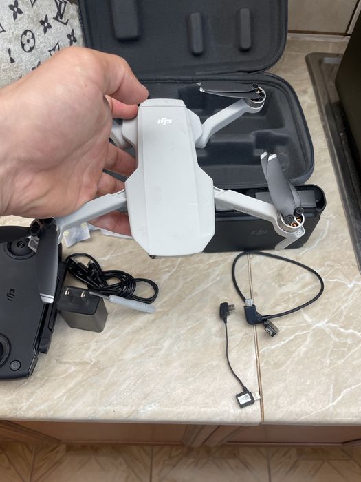 Дрон dji mavic air mini 2