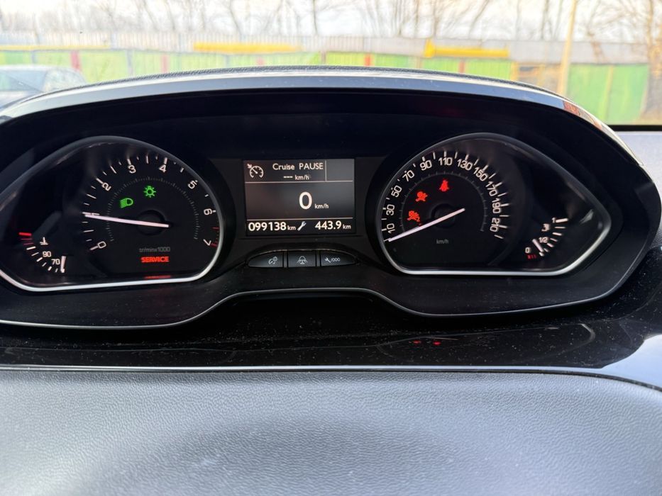 Пежо 208 1.0 VTI 2013г. На части