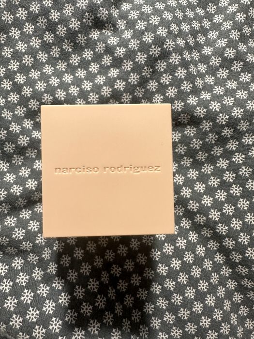 Apa de parfum NARCISO RODRIGUEZ Poudrée