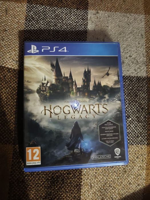 Продам игры для  PS4- PS5 цена  за  2 диска