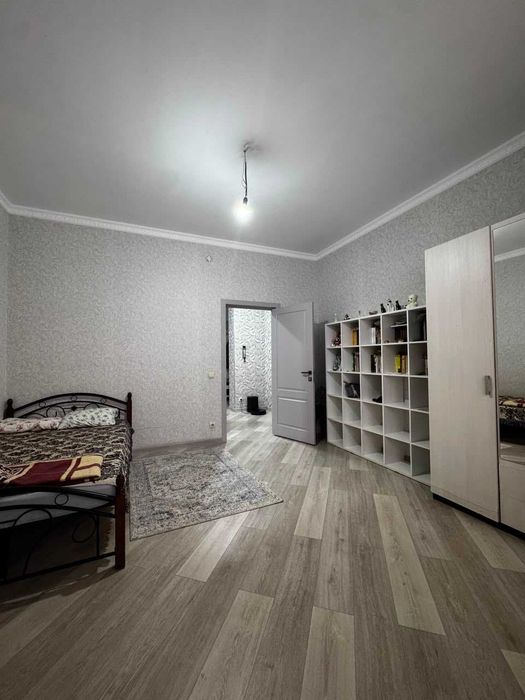 Продам 5комн кв Нектар с ремонтом