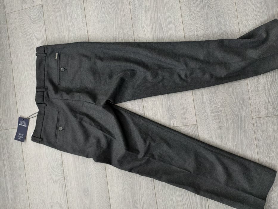 Классические  брюки 62 размера