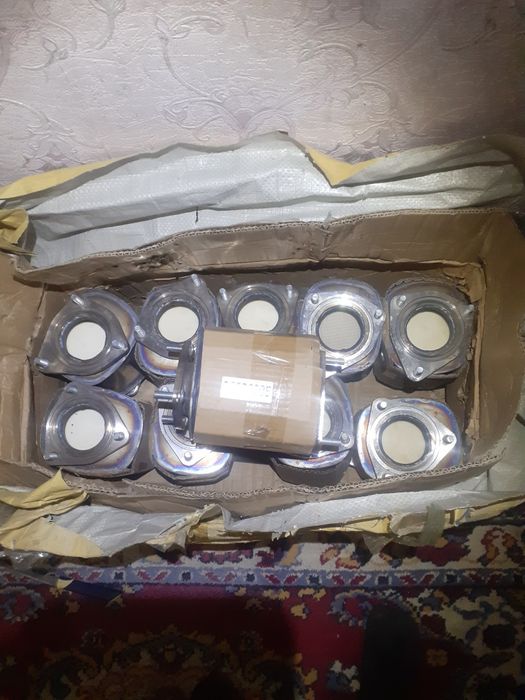 Продам Катализаторы Оригинал Новый