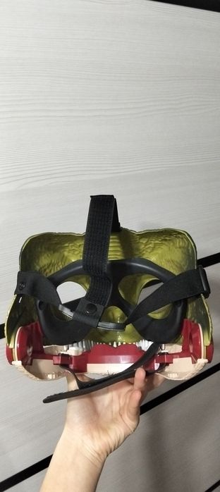 Продам маску раптора