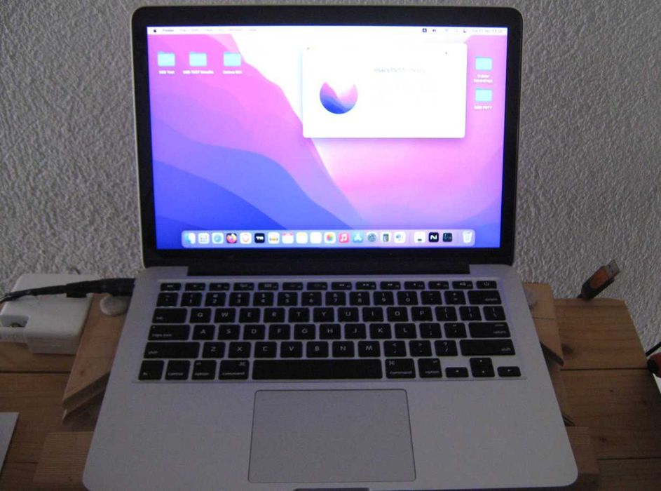 Macbook Pro 2015 13'' Retina Display I5 2.9ghz 8GB Ram 512 SSD