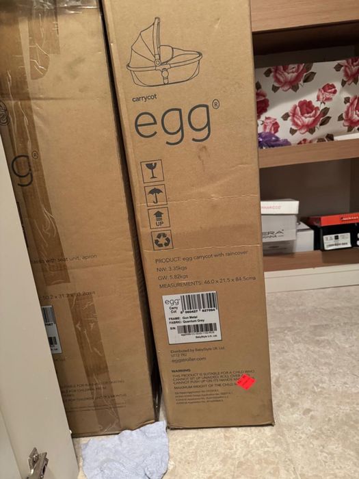 Премиальная коляска Egg Новая