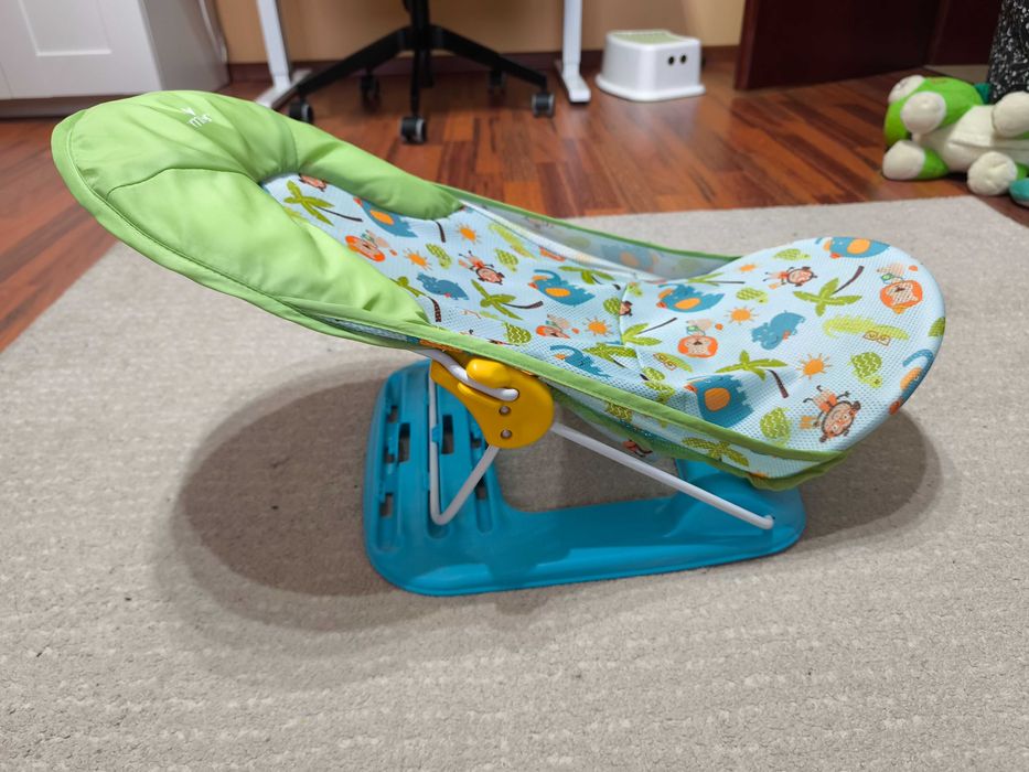 Бебешки шезлонг за баня