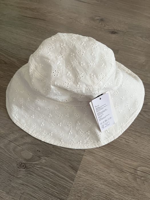 Palarie H&M tip bucket hat noua + CADOU