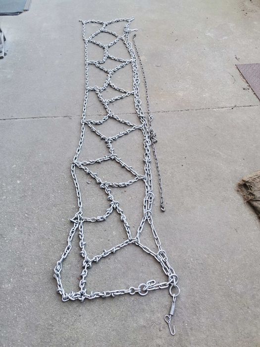 Вериги за камион 295/60/22,5 -2бр ; нова верига 11-20 1бр