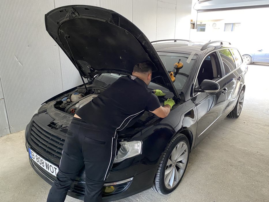 Parbrize Lunete Auto Noi Originale sau Aftermarket