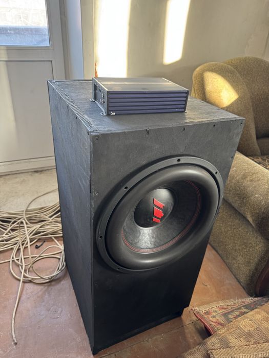 Продам сабвуфер