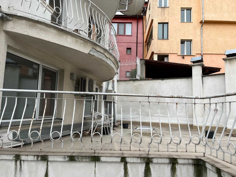 Продава ОФИС град Пловдив, Център