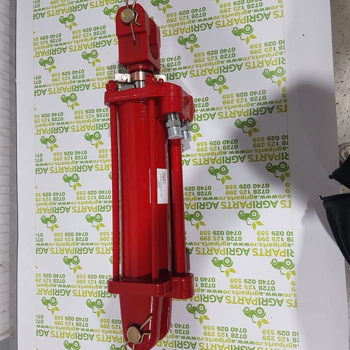 Cilindru hidraulic tractoare