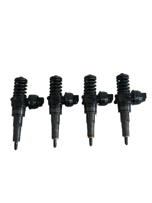 Set Injectoare Combustibil Volkswagen Golf V 1K1 2003 - 2009 1.9 Tdi Bls 038130073Bn