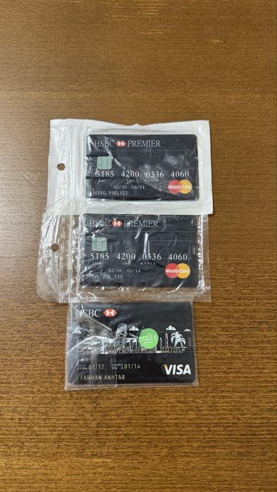 Fleshka Bank kartasi ko’rinishidgi 16 GB