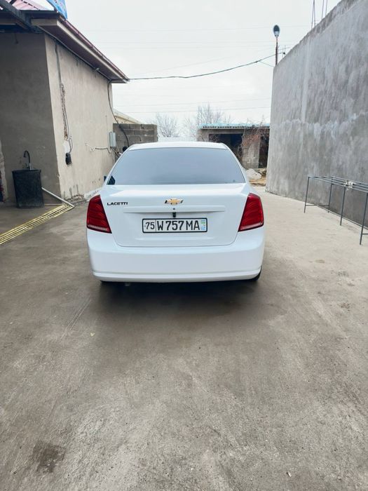 Шеррале жетра в хорошие состояния метан бензин шини новие ест монитор