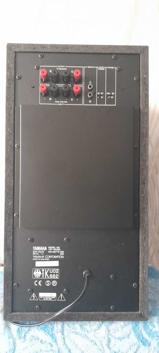 Сабвуфер YAMAHA YST-SW80