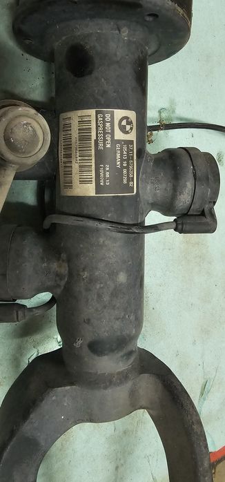 Amortizor electric fata dr. bmw seria 5 f10 Lci 535d x-drive 313cp