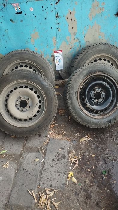 Продам диски с резиной
