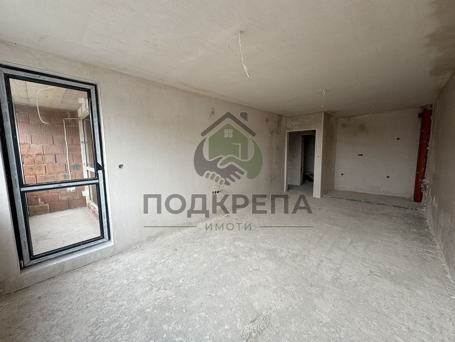 Продава се Двустаен апартамент в Пловдив, Кършияка - 74 кв.м за 1298 €/кв.м - Снимка #2