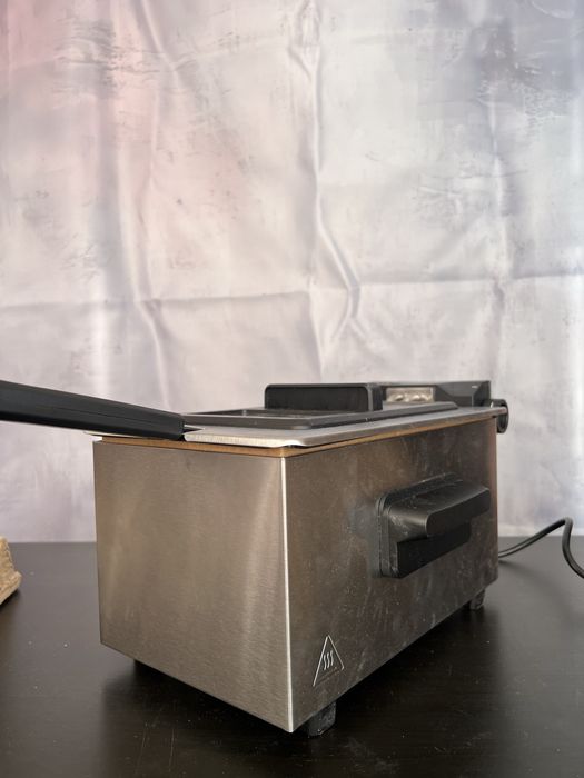 Фритюрник Tristar - нов